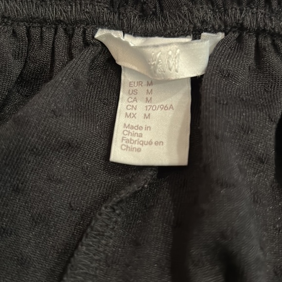 H&M cropped top - Picture 4 of 8